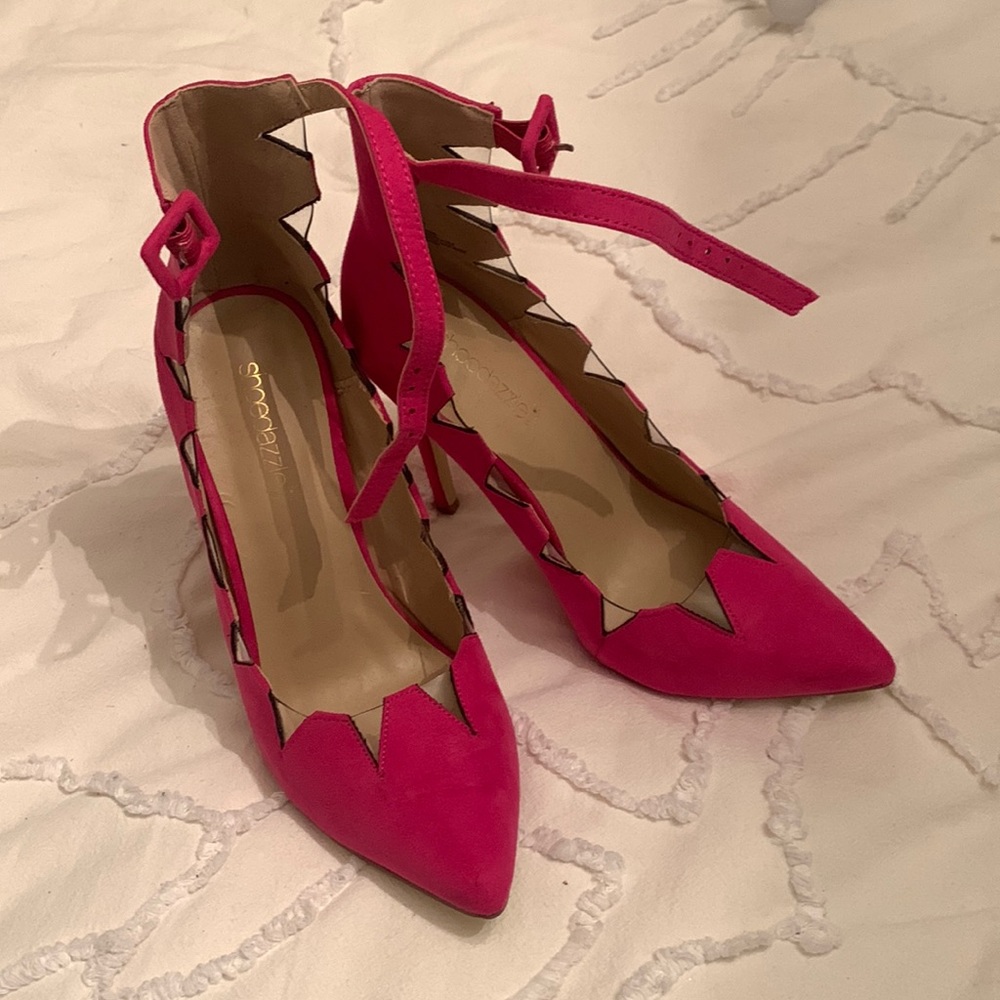Hot pink! Perfect!